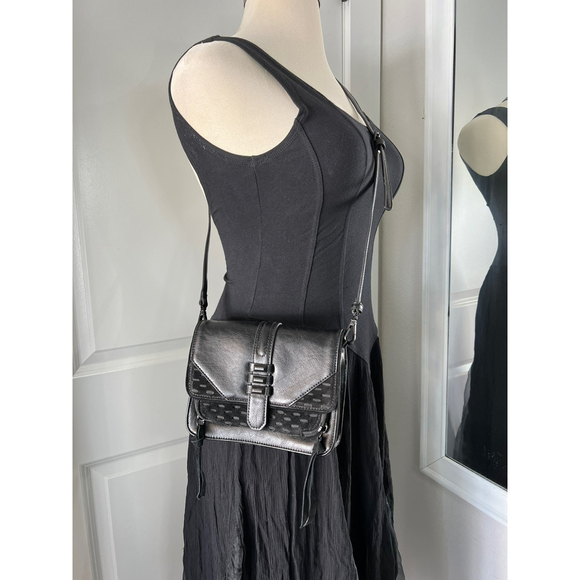 designed in New York by Sharif crossbody bag - Picture 1 of 11
